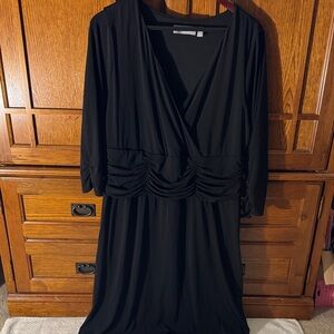 EUC B-Slim NY Collection 2x Elegant Black Women's Dress with slimming lining